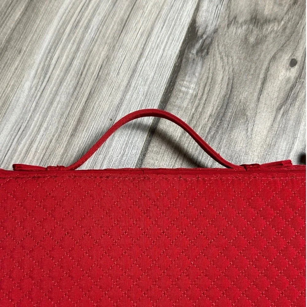 Vera Bradley Iconic Tablet Tamer Organizer Cardinal Red Quilted Case NEW!